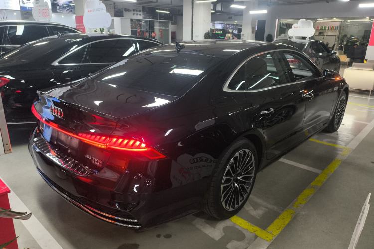 Used Audi A7L 2024 45 TFSI Luxury Edition
