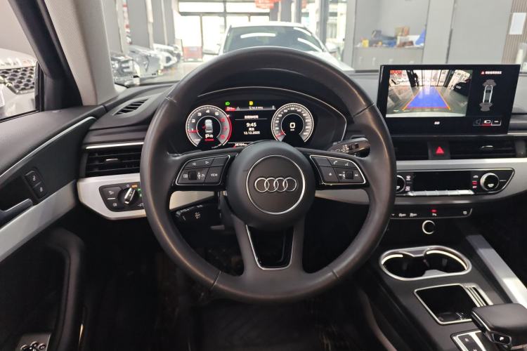 Used Audi A4L 2022 40 TFSI Fashion Dynamic Model
