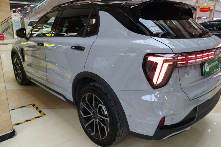 Used Lynk & Co 01 EM-P 2023 1.5TD EM-P Dawn Edition
