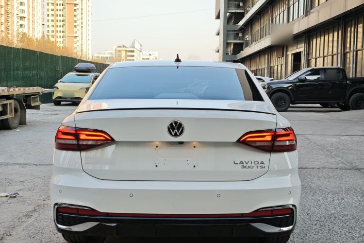 Used Volkswagen Lavida 2024 300TSI DSG Starry Sky Leading Edition
