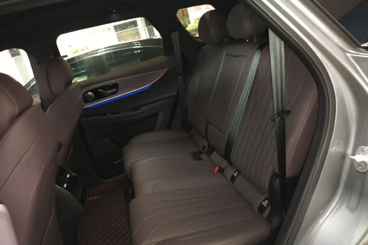 Used Chery Tiggo 9 2025 2.0T Automatic Two-Wheel Drive Luxury Edition 5 Seats