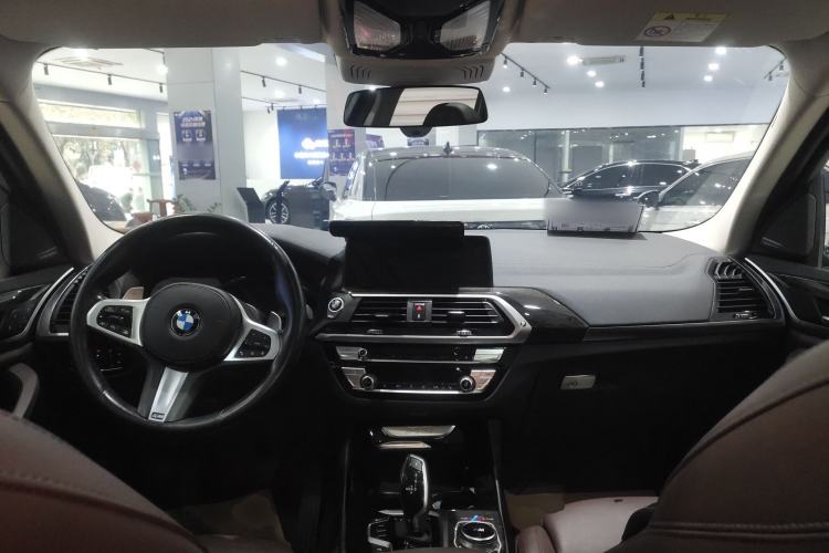 Used BMW X3 2020 xDrive30i Luxury Model with M Sport Package
