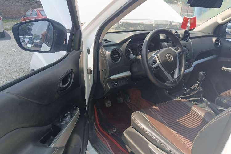 Used Dongfeng Ruichi 6 2021 2.3T Manual Two-Wheel Drive Diesel Standard Version with Long Cargo Bed M9T
