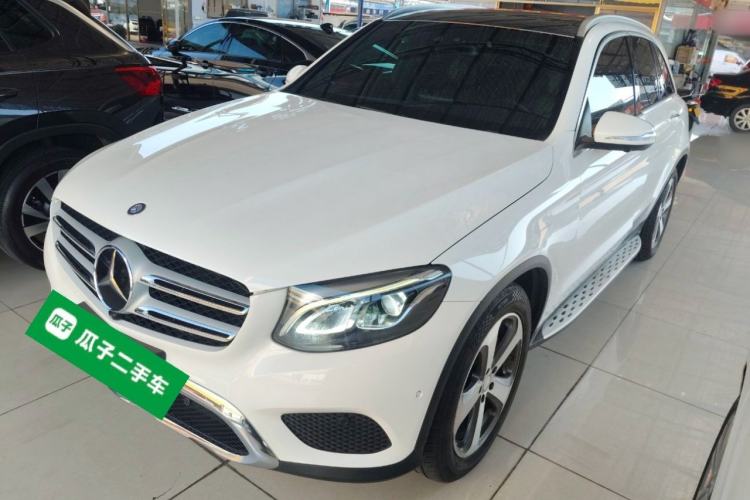 Used Mercedes-Benz GLC 2016 GLC 260 4MATIC Luxury Model
