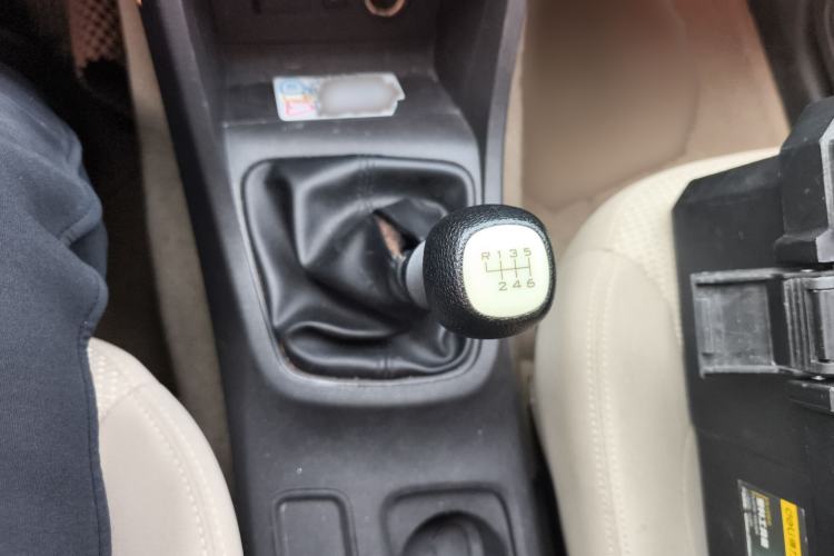 Used Wuling Hongguang 2019 1.5L S Standard Version China VI LAR
