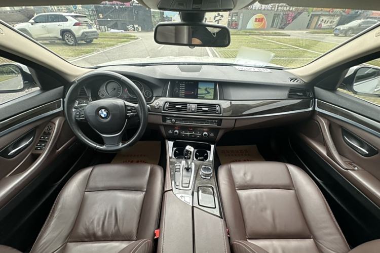 Used BMW 5 Series 2014 525Li Luxury Design Package
