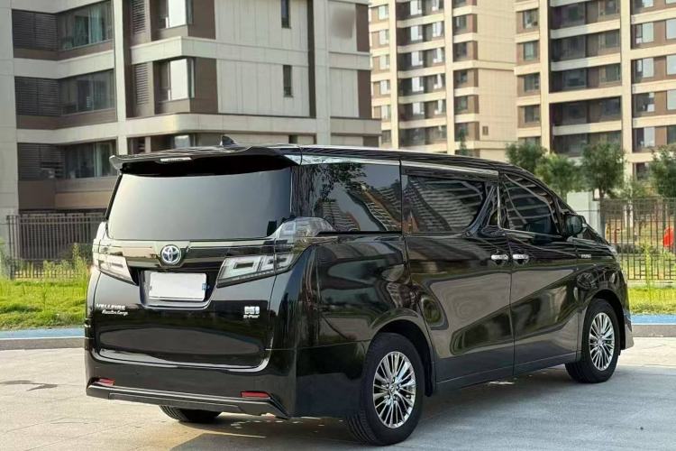 Used Toyota Vellfire 2021 Crown Dual-Engine 2.5L HV Prestige Edition
