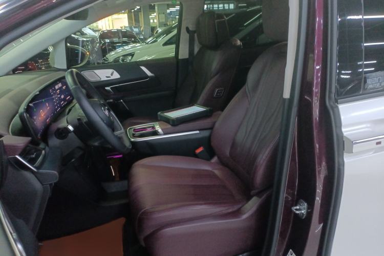 Used Buick Century 2023 2.0T Six-Seater Yinshi Edition
