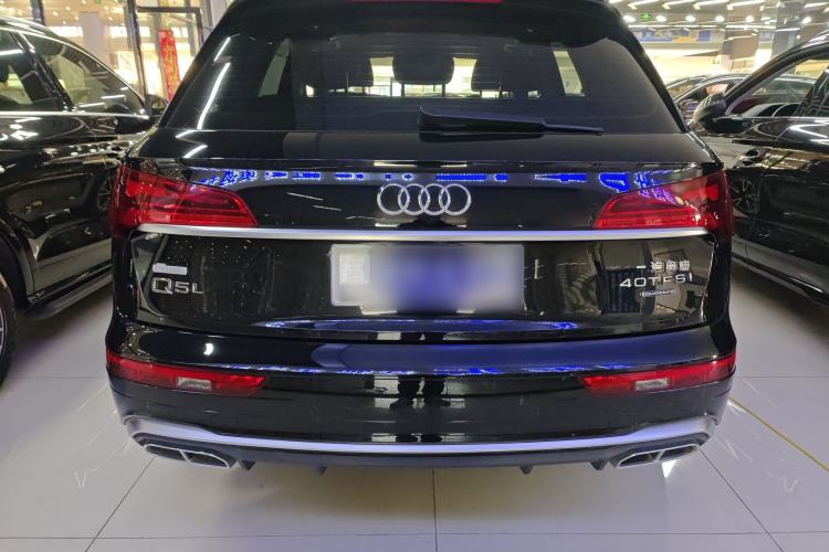 Used Audi Q5L 2022 40T Fashionable and Dynamic Model
