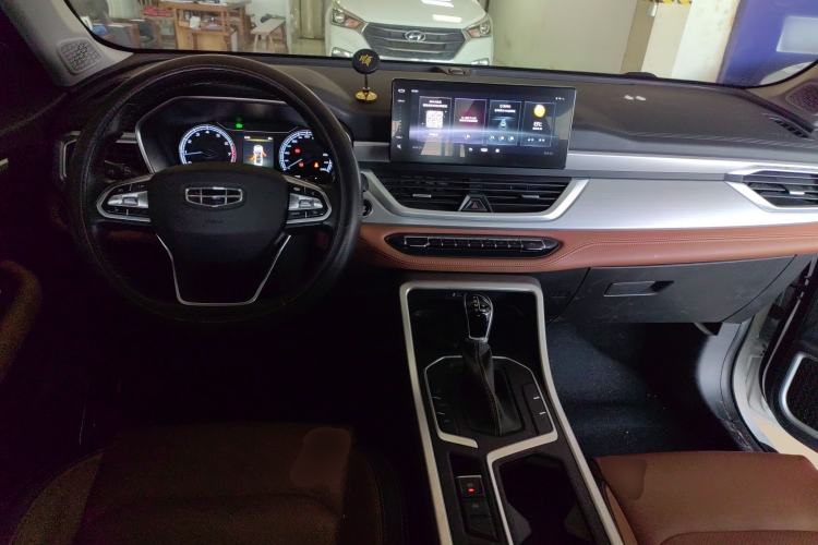 Used Geely Auto Vision X6 2020 1.4T CVT Luxury Edition
