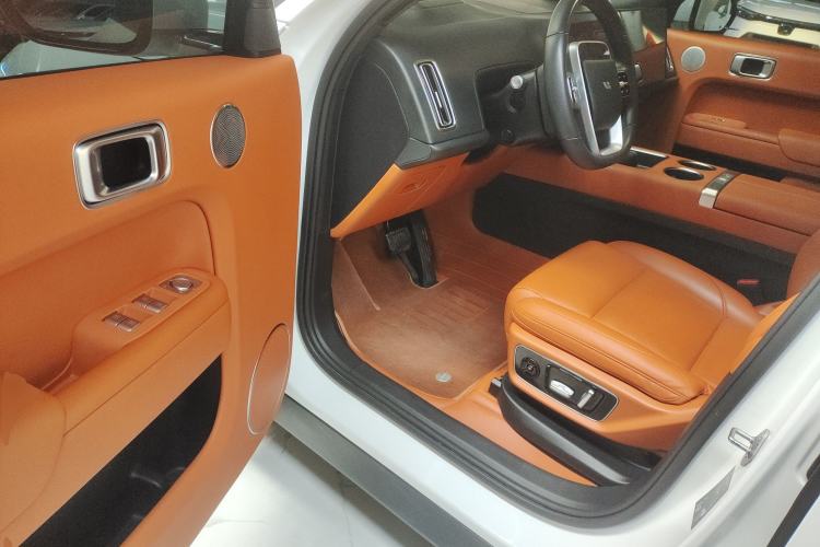 Used Li Auto L7 2023 Pro Model
