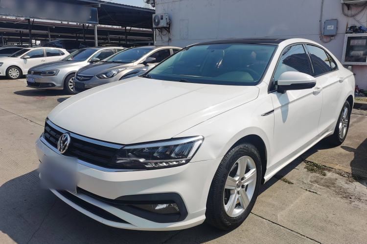 Used Volkswagen Lamando 2019 230TSI DSG Fashion Edition China VI
