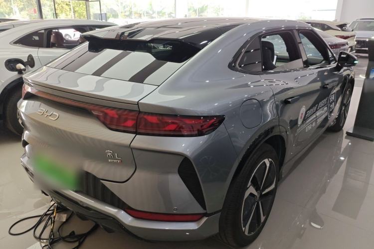 Used BYD Song L EV 2025 662 km Advanced Intelligent Driving Version
