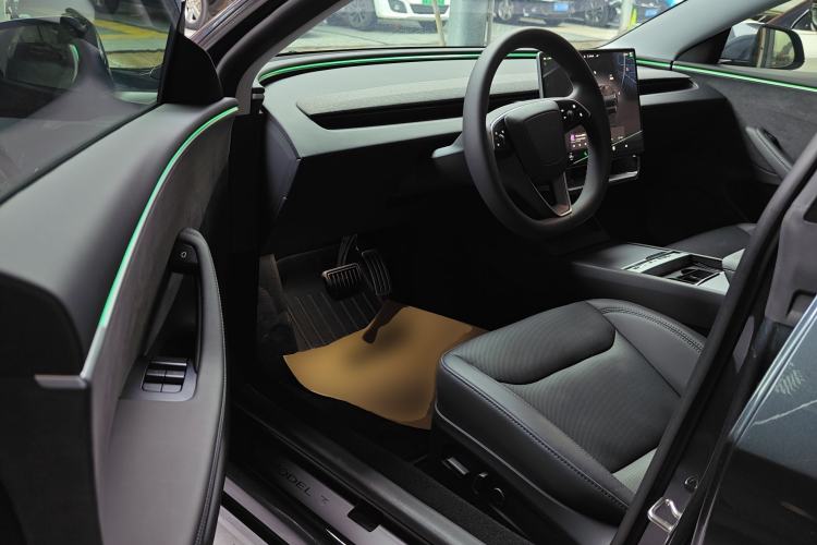 Used Tesla Model 3 2023 Long-Range All-Wheel-Drive Version