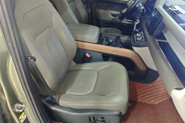 Used Land Rover Defender 2022 110 P400 Dark Edition