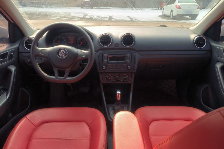 Used Volkswagen Jetta 2019 Dream Edition 1.5L Automatic Fashionable Version