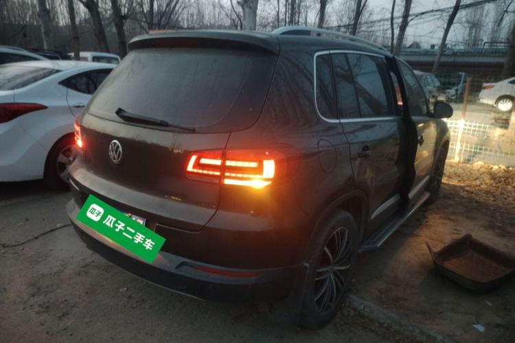 Used Volkswagen Tiguan 2015 1.8TSI Automatic All-Wheel-Drive Luxury Model
