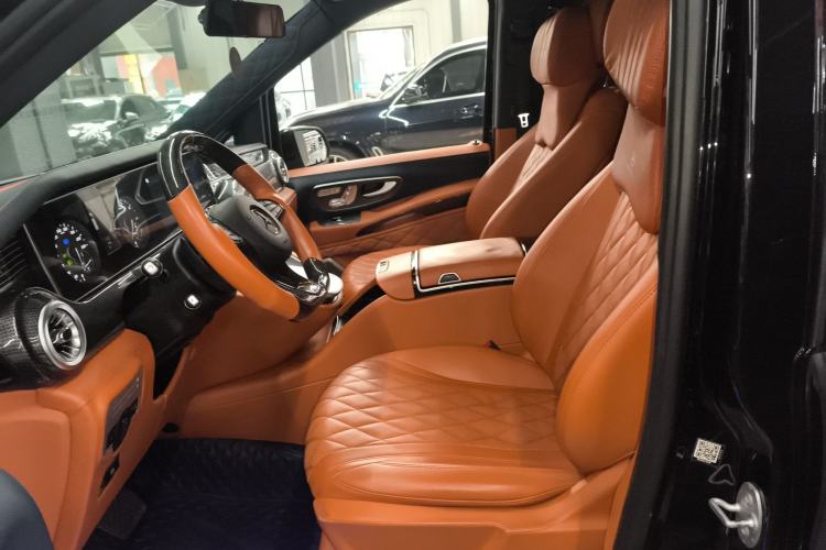 Used Mercedes-Benz Vito 2023 2.0T Elite Version 7 Seats