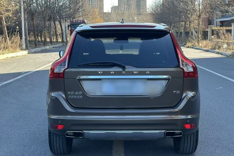 Used Volvo XC60 2016 T5 Smart Upgrade Model

