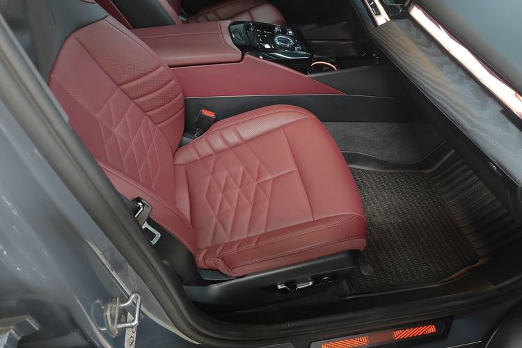 Used BMW 5 Series 2024 530Li Luxury Package Premium Edition
