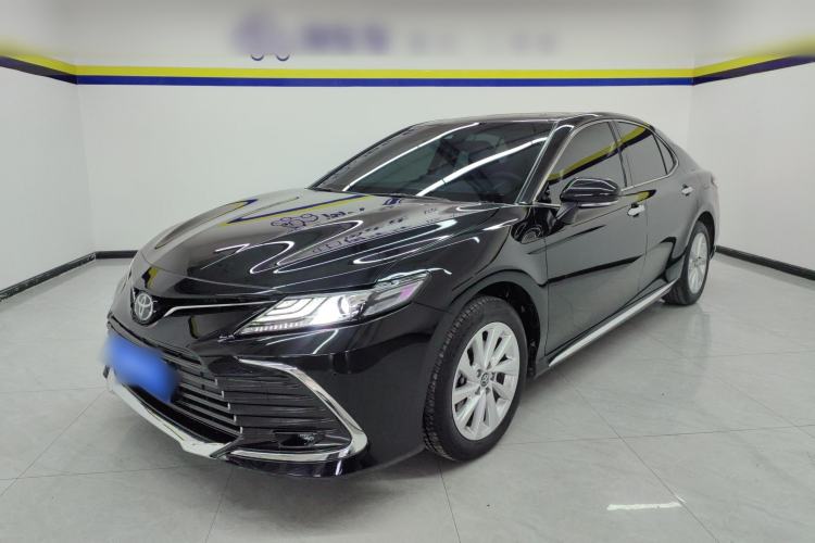 Used Toyota Camry 2023 2.0G Luxury Edition
