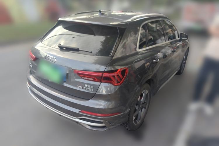 Used Audi Q3 2023 35 TFSI Fashion Dynamic Model (1.4T)
