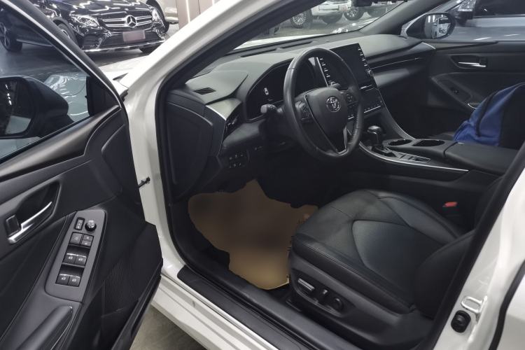 Used Toyota Avalon 2019 2.0L Luxury Edition China VI Standard