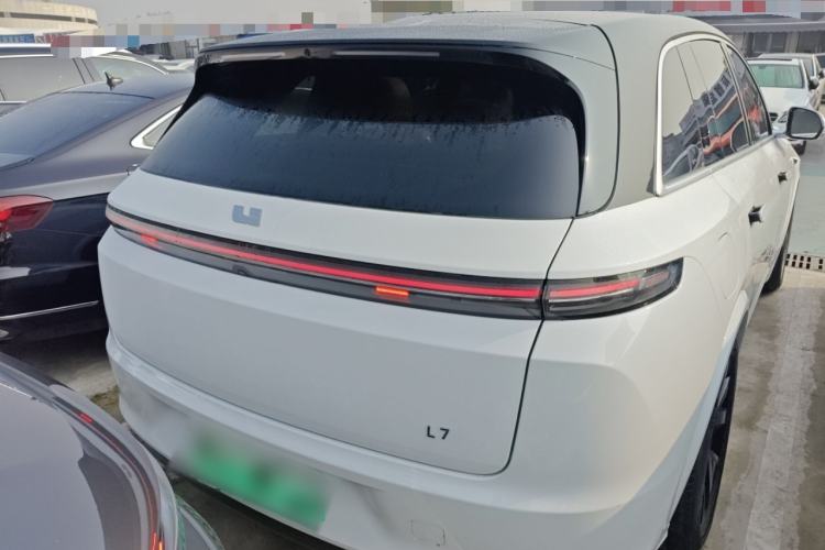 Used Li Auto L7 2023 Pro Model
