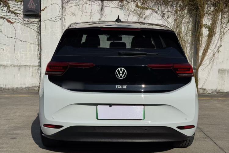 Used Volkswagen ID.3 2023 Pure Smart Edition