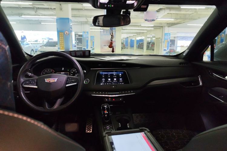 Used Cadillac XT4 2021 28T Two-Wheel Drive Leading Version