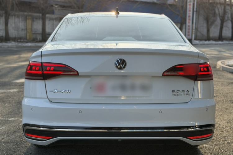 Used Volkswagen Bora 2023 300TSI DSG Prestige Edition
