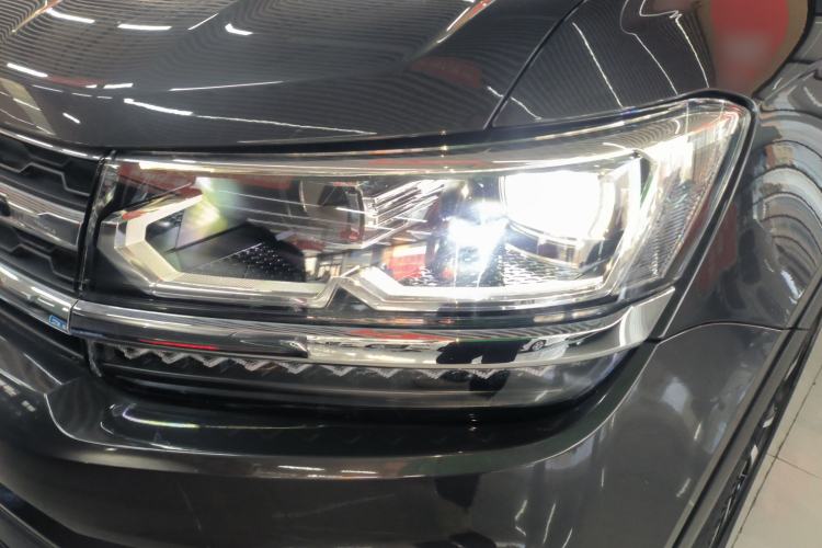 Used Volkswagen Tharu 2021 280TSI Two-Wheel-Drive Luxury Plus Edition