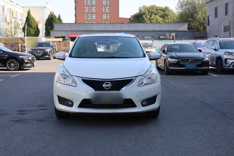 Used Nissan Tiida 2014 1.6L CVT Smart Model
