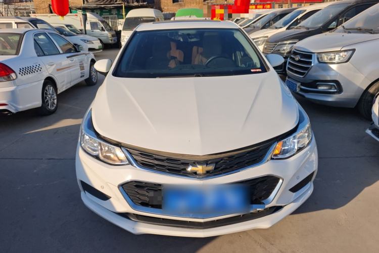 Used Chevrolet Cruze 2018 Revised Version 320 Automatic Pioneer Edition