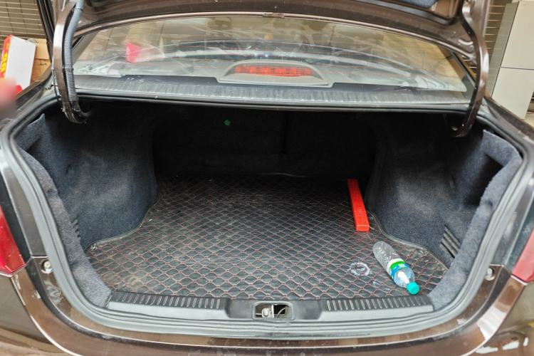 Used Geely Auto Diamond 2016 1.5L Manual Elite Edition
