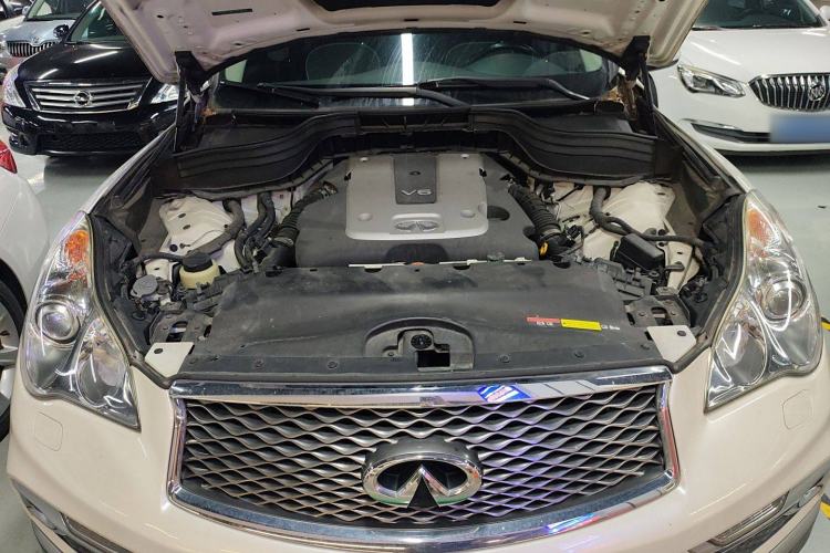 Used Infiniti QX50 2015 2.5L Comfort Edition