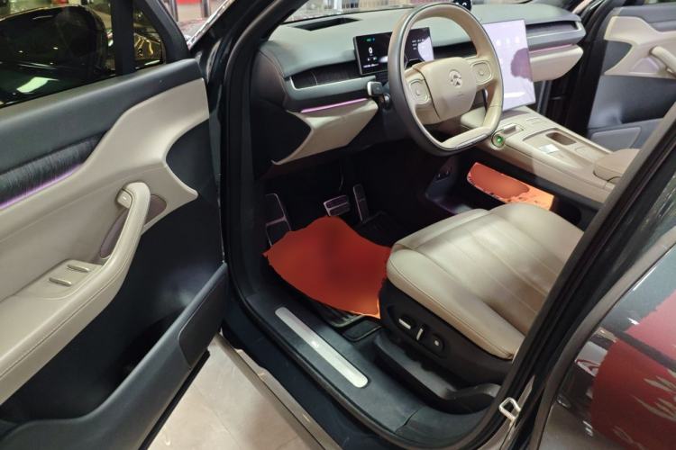 Used Nio ES8 2023 75 kWh