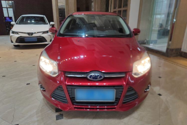 Used Ford Focus 2012 Hatchback 1.6L Automatic Fashion Edition
