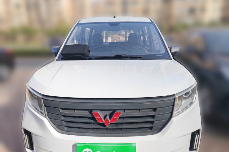 Used Wuling Hongguang PLUS 2019 1.5T Manual Standard Version 7 Seats
