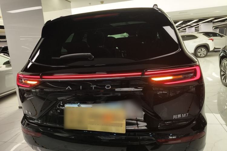 Used Hima AITO M7 2024 1.5T Intelligent Driving 4WD Pro Edition 6 Seats
