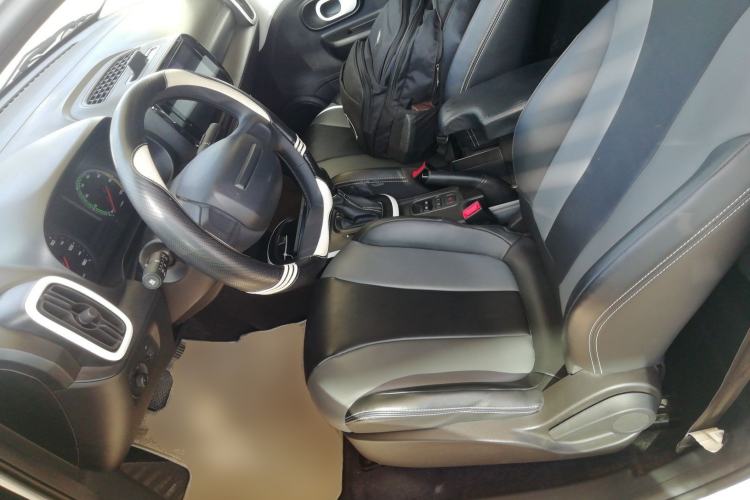 Used Roewe Clever 2022 311km QiQi BoBo Edition
