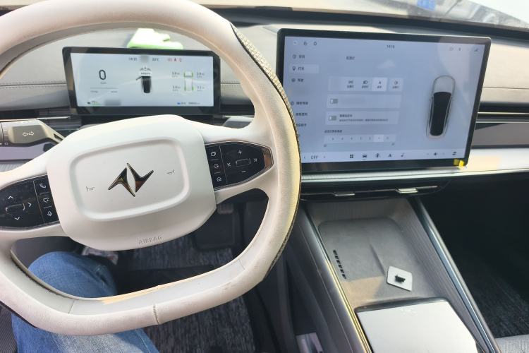 Used  eπ007 2024 Pure Electric 530 Air Edition
