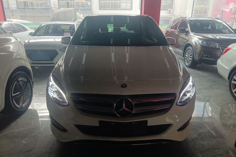 Used Mercedes-Benz B-Class 2015 B 200 Fashion Model