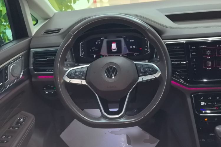 Used Volkswagen Viloran 2020 380TSI Prestige Edition
