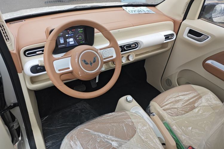 Used Wuling Hongguang MINIEV 2024 3rd Generation 215km Youth Edition
