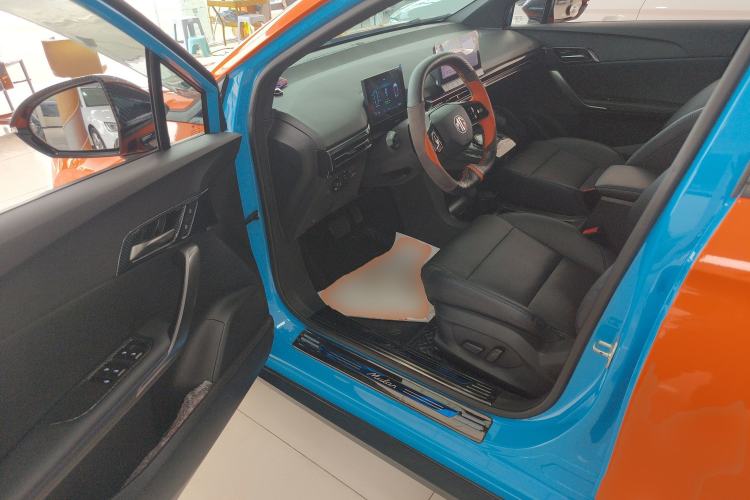 Used MG 4 EV 2022 425 km Luxury Edition
