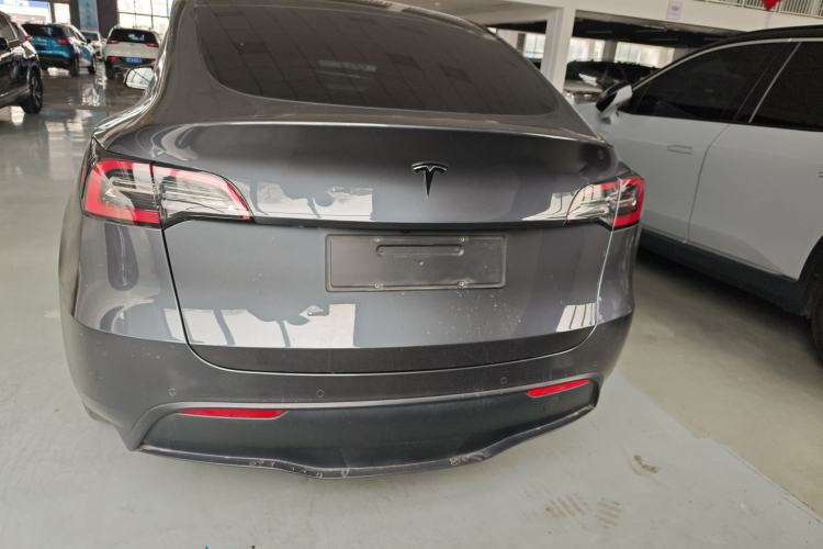 Used Tesla Model Y 2021 Long-Range All-Wheel-Drive Version