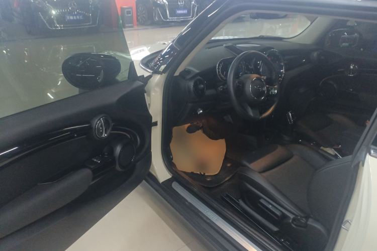 Used MINI MINI 2022 1.5T COOPER Artist
