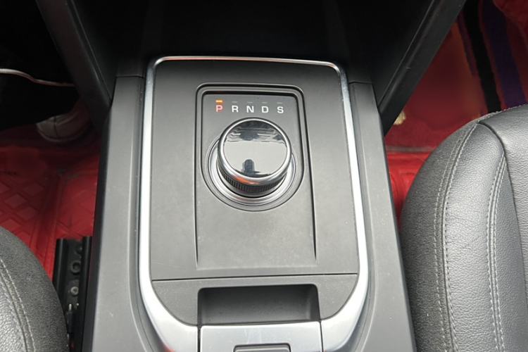 Used Land Rover Discovery Sport 2019 200PS PURE Edition China VI Standard
