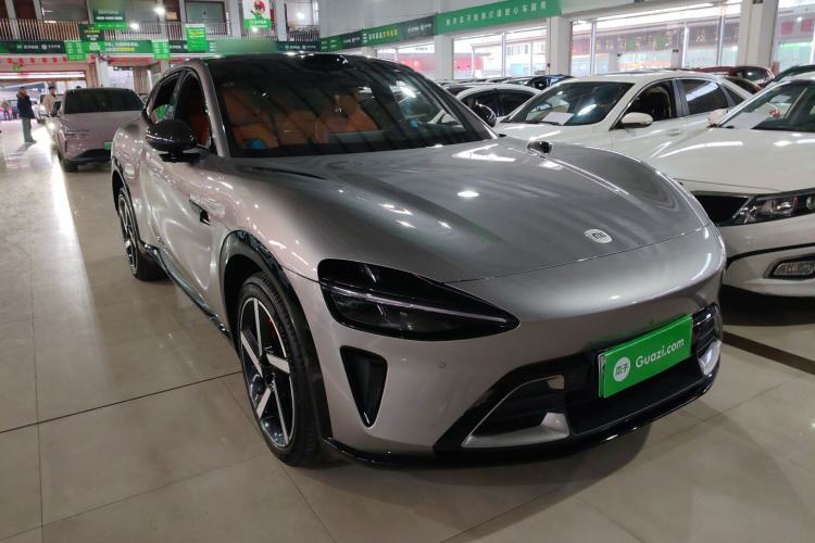 Used  YU7 2025 Ultra-Long Range High-Performance All-Wheel-Drive Max Edition
